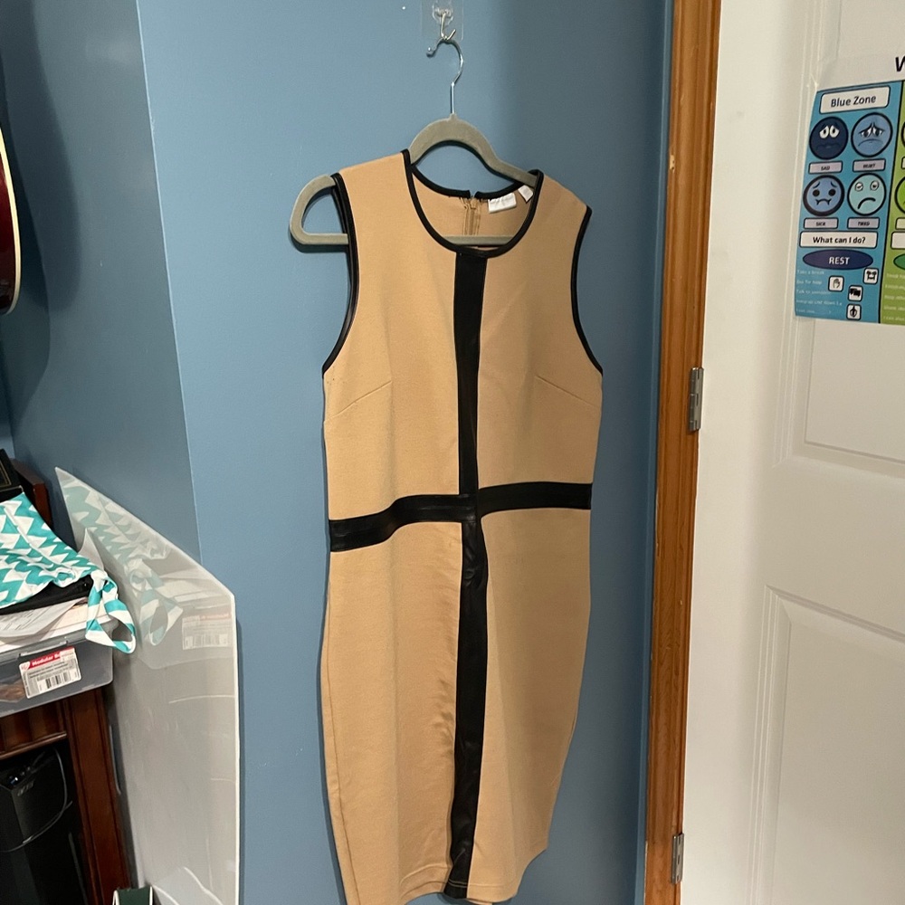 New York & Company Tan and Black Mini Dress